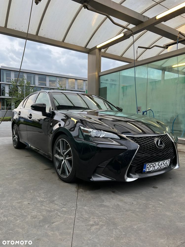 Lexus GS - 4