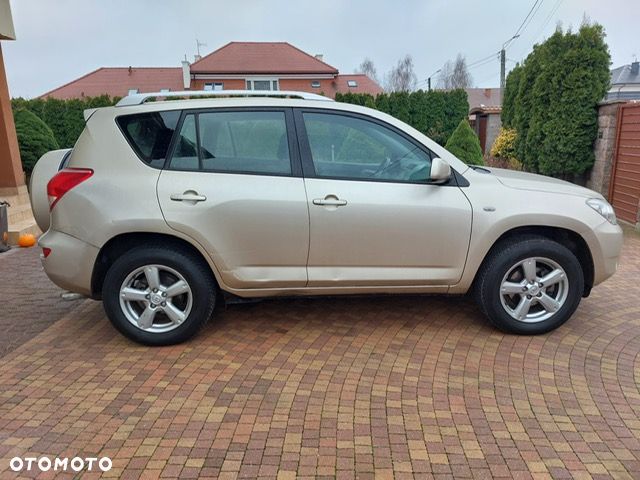 Toyota RAV4 2.0 VVT-i Premium - 14
