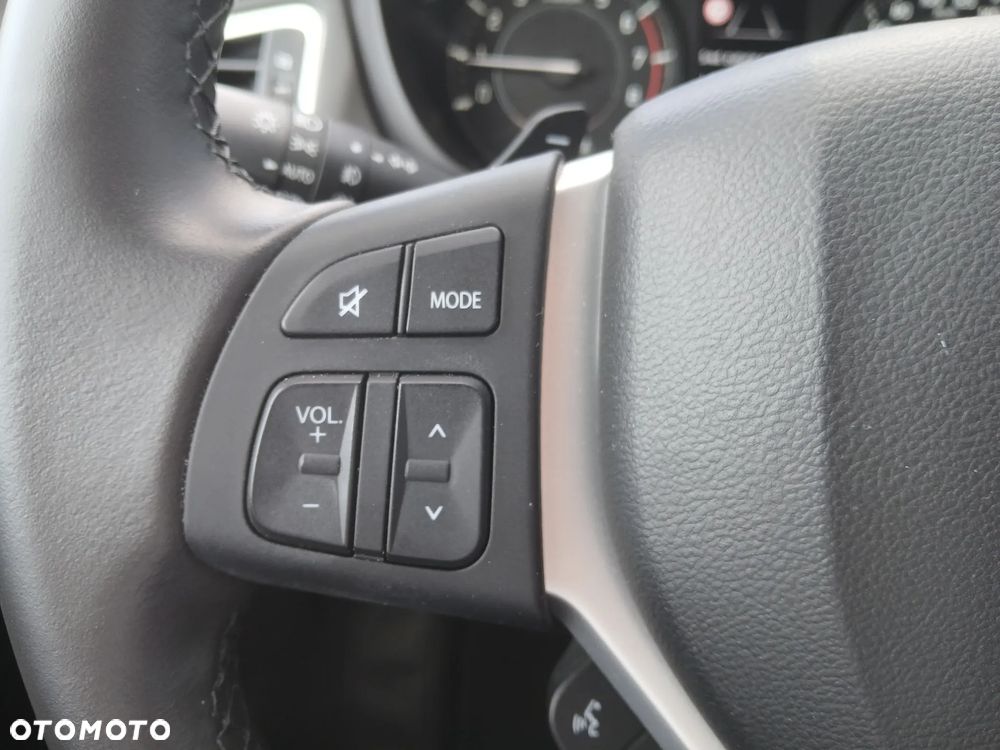 Suzuki S-Cross 1.4 BoosterJet mHEV Premium Plus SP - 18