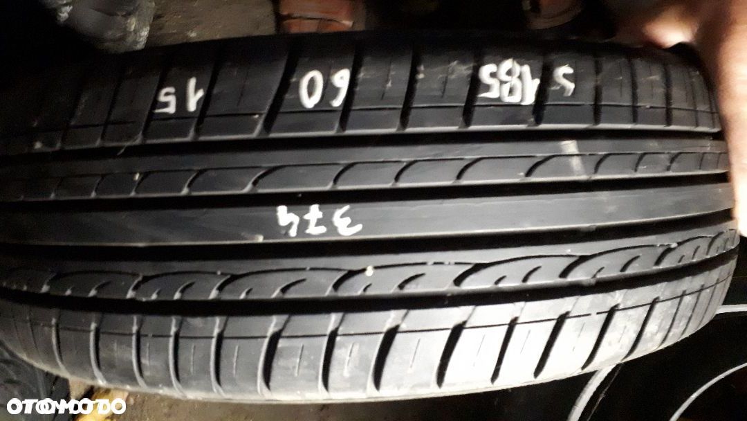 Dunlop 185/60/15 nr 374 - 1