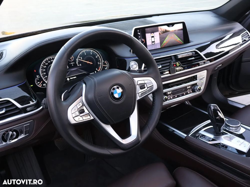BMW Seria 7 730d - 33