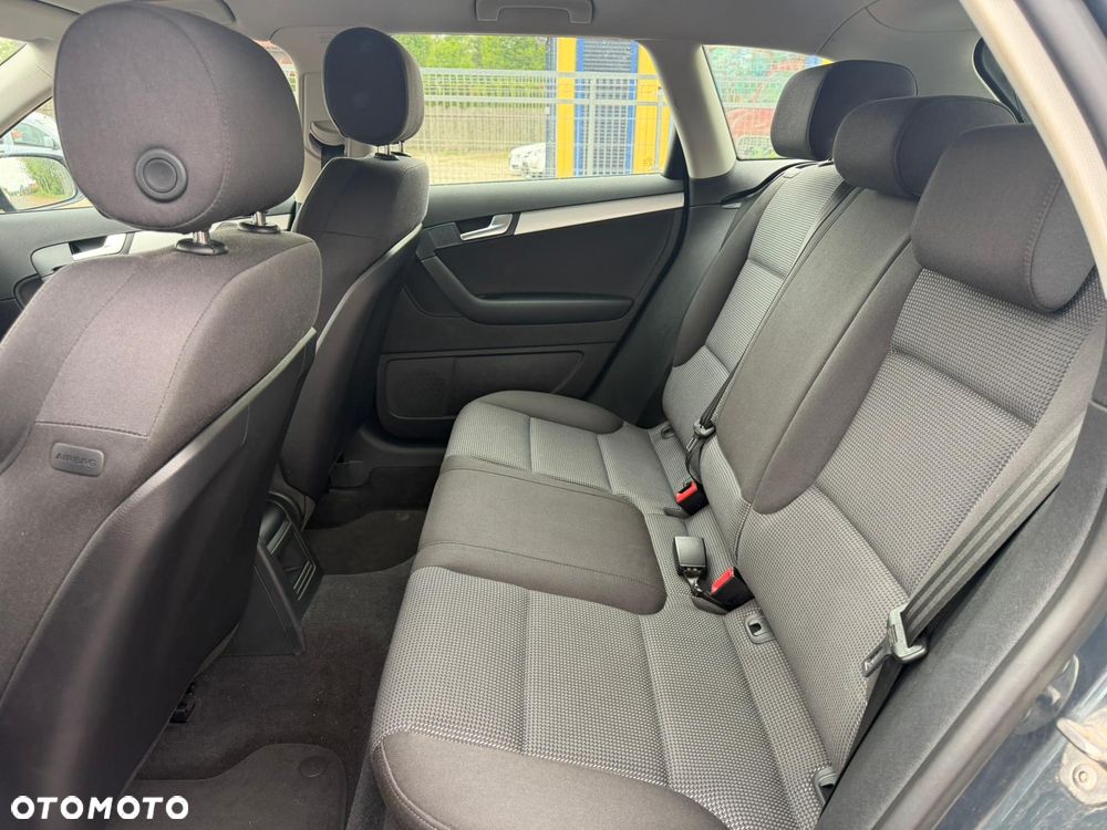 Audi A3 Sportback 2.0 TDI Ambiente - 17