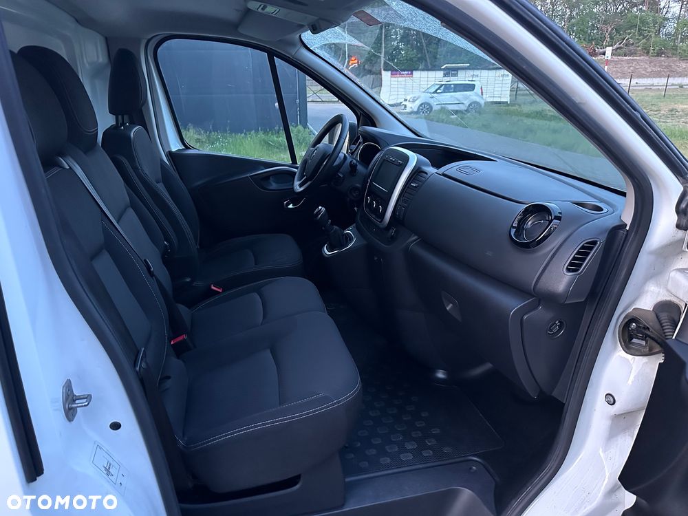 Renault Trafic - 11
