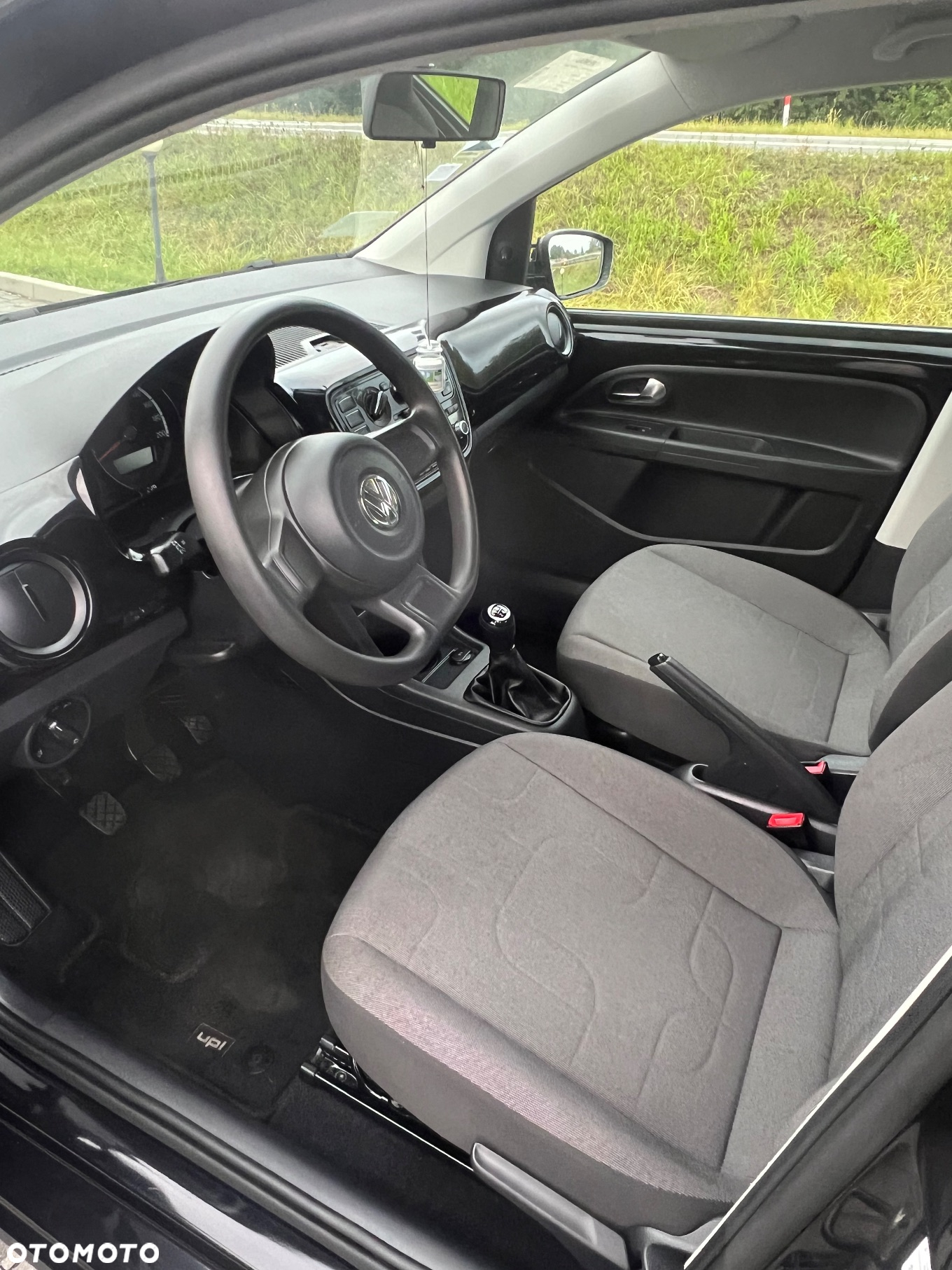 Volkswagen up! 1.0 cross CityLine - 14