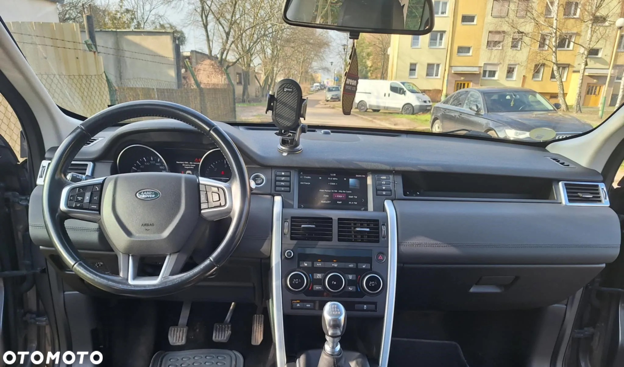 Land Rover Discovery Sport 2.0 TD4 SE - 14