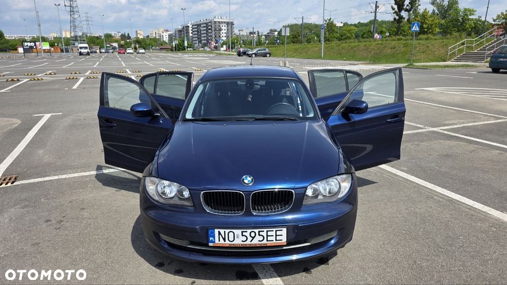 BMW Seria 1 116i - 13