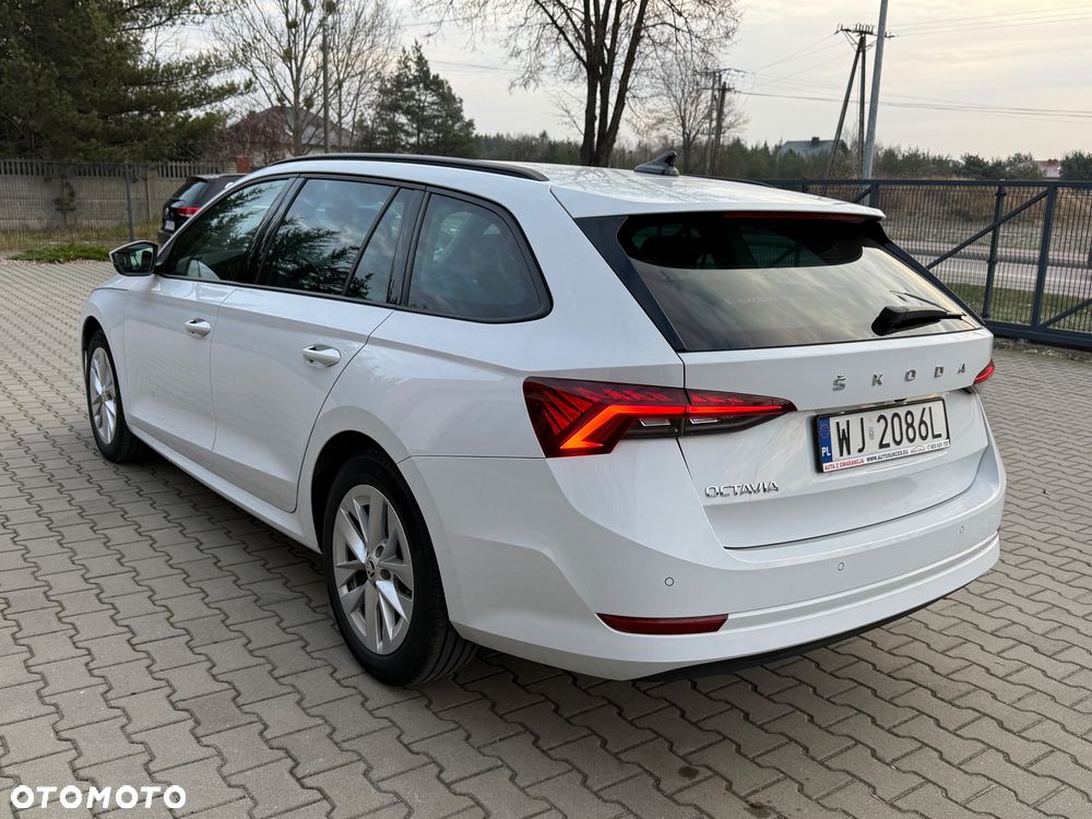 Skoda Octavia 1.5 TSI ACT Ambition - 4