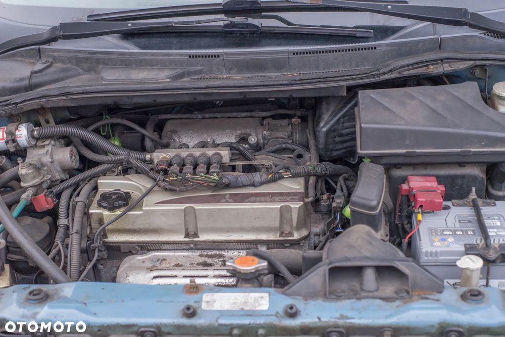 Mitsubishi Grandis 2.4 Inform - 18