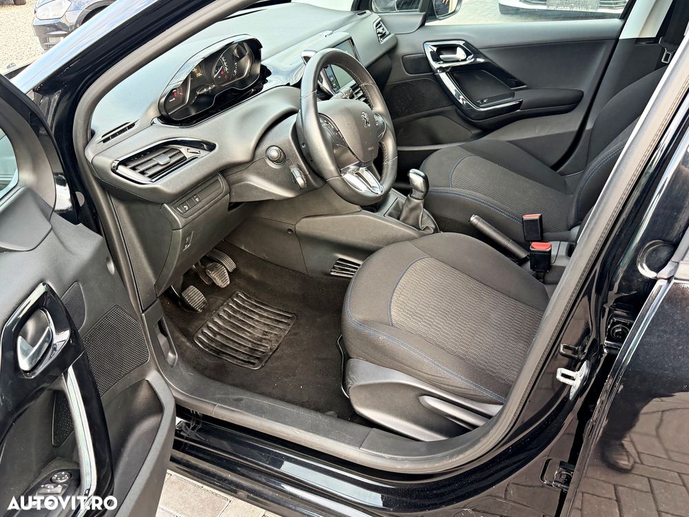 Peugeot 208 PureTech 82 Start & Stop Active - 21