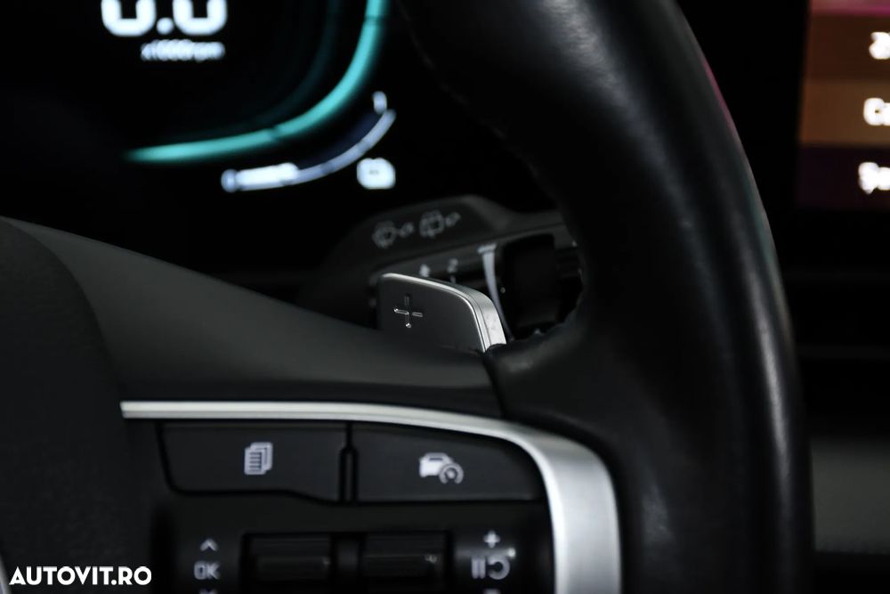 Kia Sportage 1.6T-GDI 2WD Aut. Vision - 26