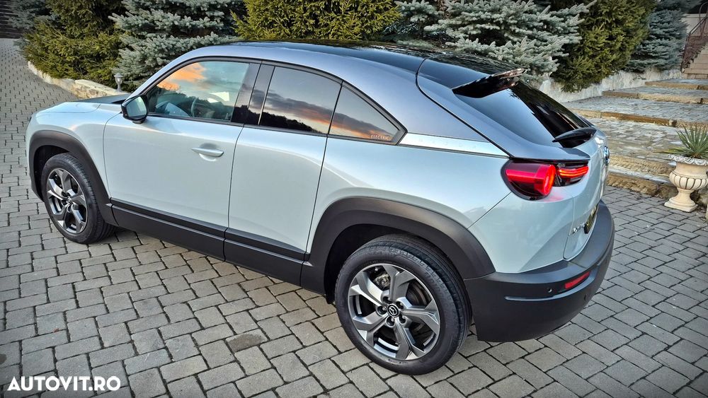 Mazda MX-3 ver-e--skyactiv-exclusive--line - 36