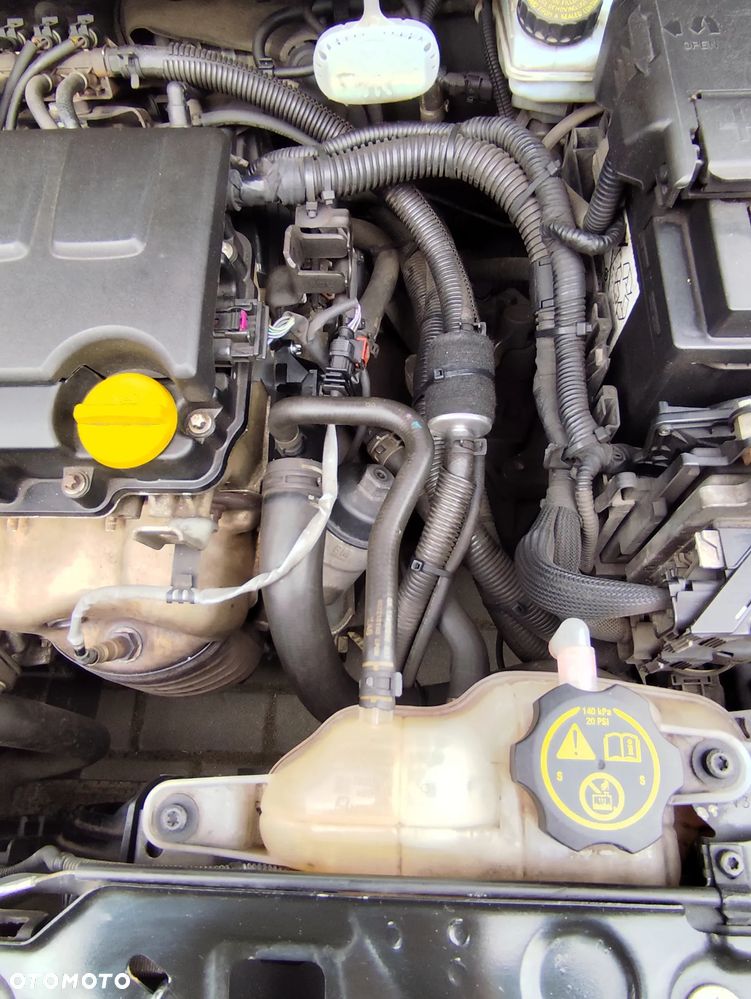 Opel Corsa 1.4 Enjoy - 32