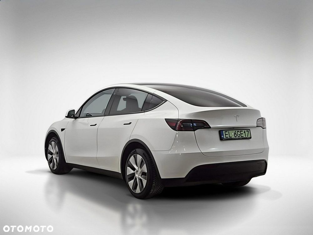 Tesla Y Long Range RWD - 3