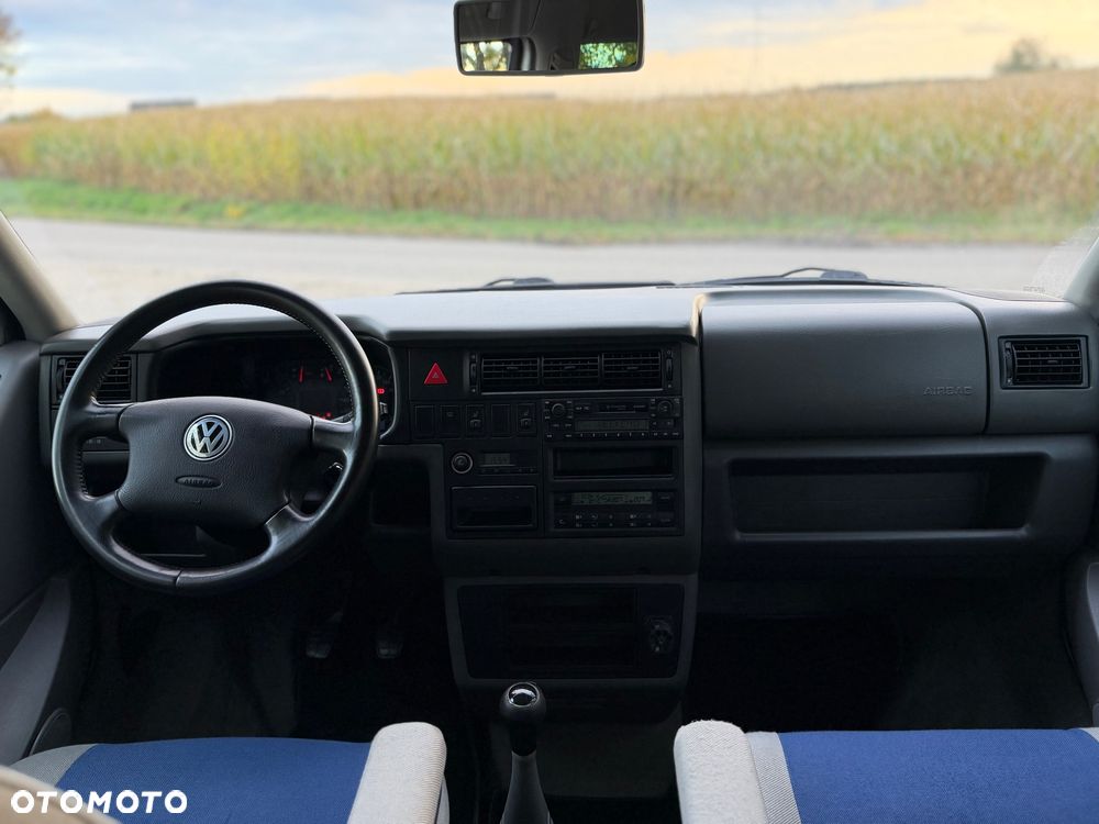 Volkswagen Multivan Standard - 5