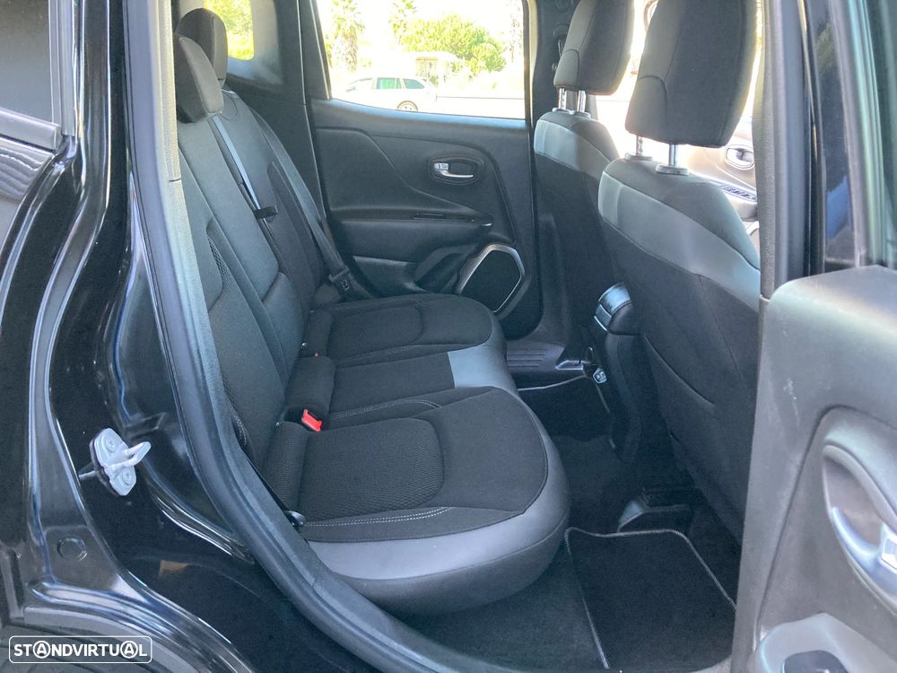 Jeep Renegade 1.6 MJD Limited - 38