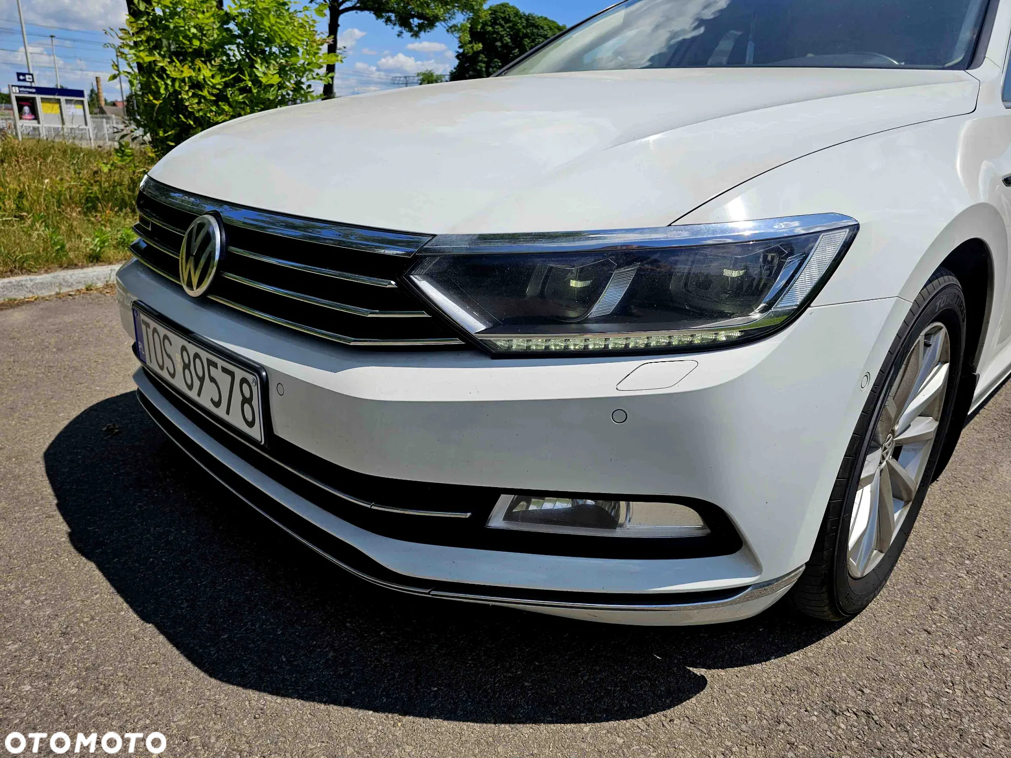 Volkswagen Passat Variant 2.0 TDI SCR 4Motion DSG Highline - 9