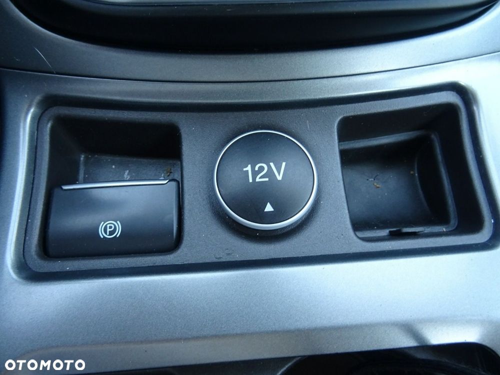Ford Kuga 1.5 EcoBoost 2x4 Titanium - 20