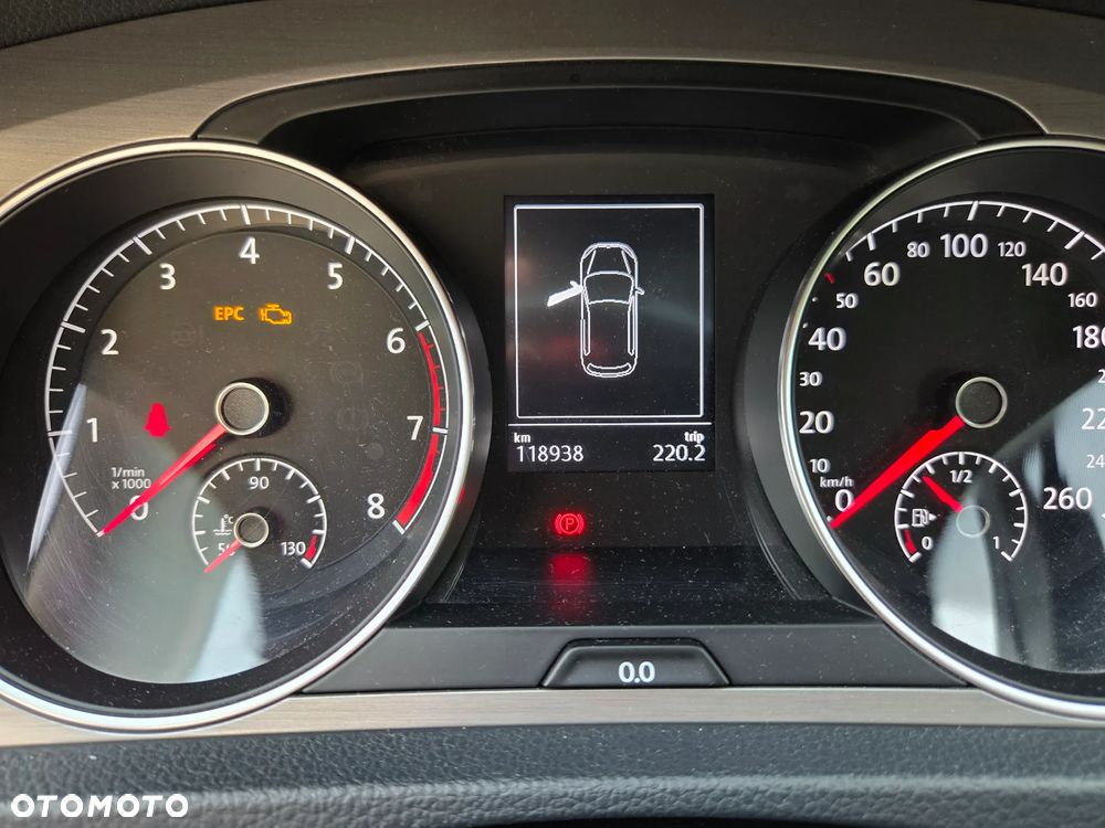 Volkswagen Golf 1.4 TSI BMT Comfortline - 10
