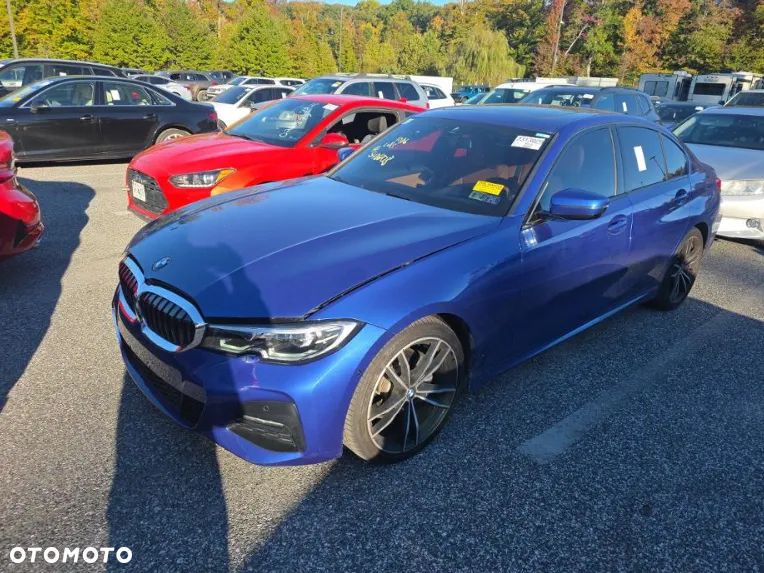 BMW Seria 3 330i xDrive M Sport - 3