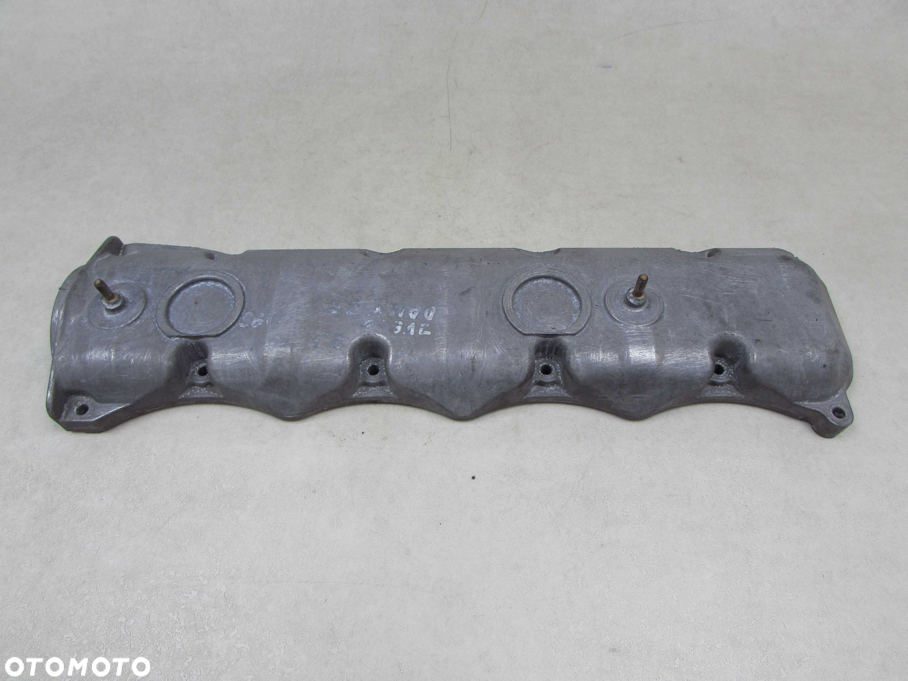 IVECO DAILY 2.5D POKRYWA ZAWOROW 98498877 - 2