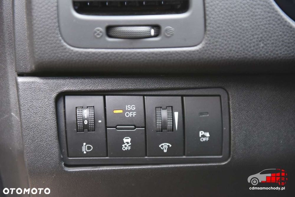 Kia Venga - 30