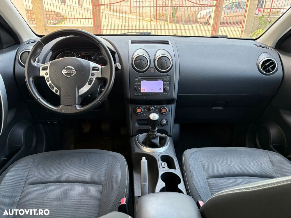 Nissan Qashqai - 12
