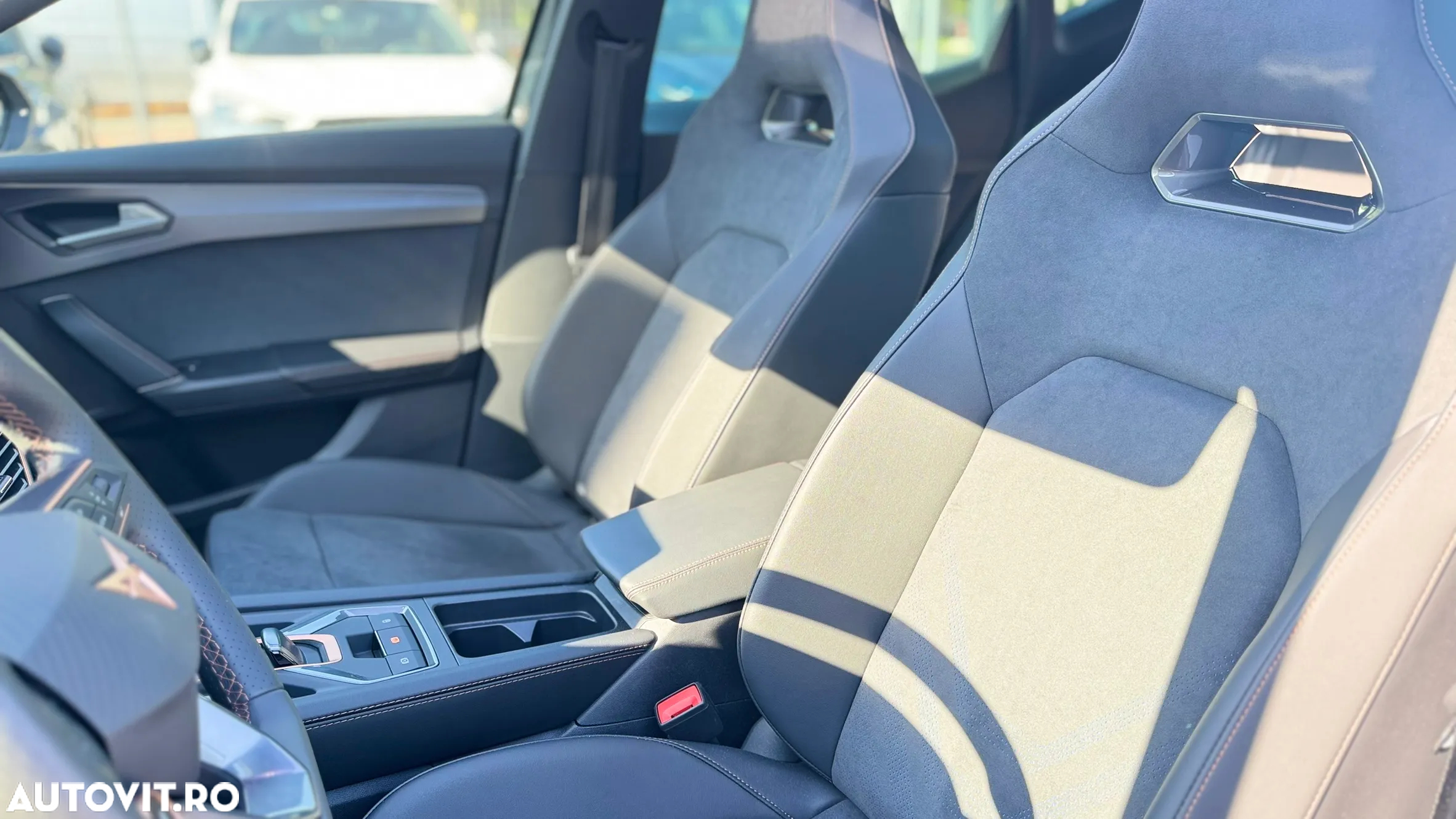 Cupra Formentor 1.4 e-HYBRID PHEV - 12