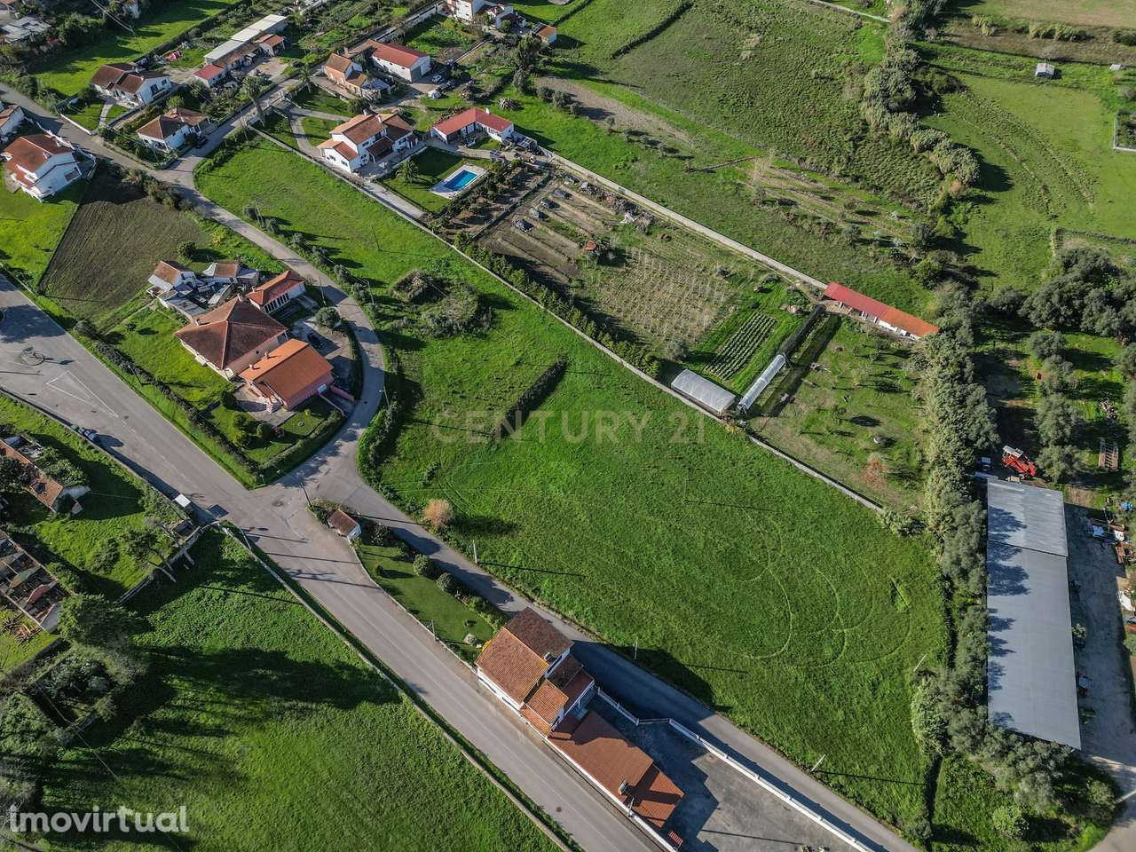 Terreno de 7.000m² na Vila de Maiorca - Grande imagem: 4/15
