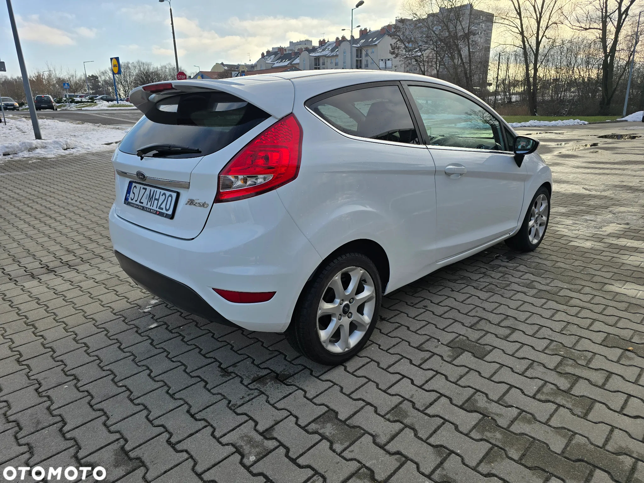 Ford Fiesta 1.4 Titanium - 8