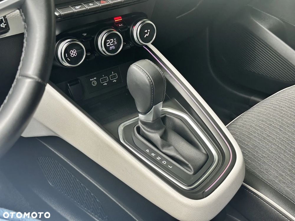 Renault Clio - 27