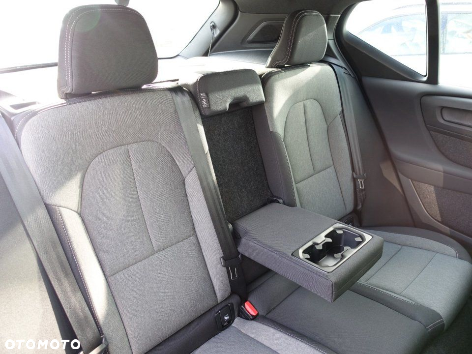 Volvo XC 40 - 26