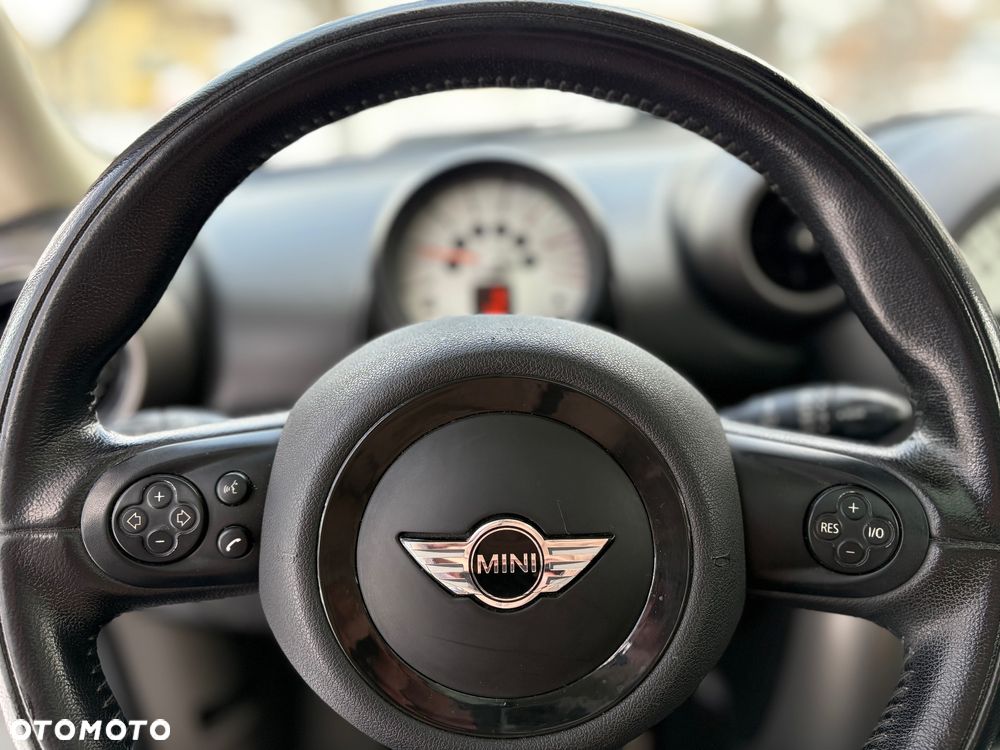 MINI Countryman Cooper D ALL4 - 12