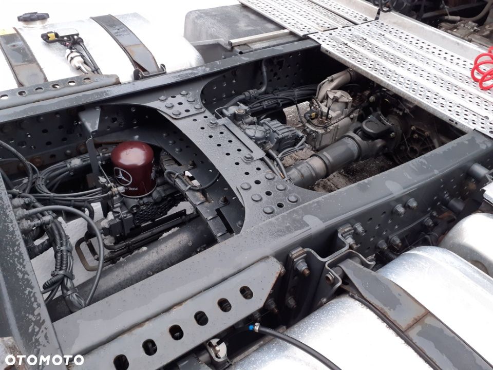 Mercedes-Benz ANTOS - 6