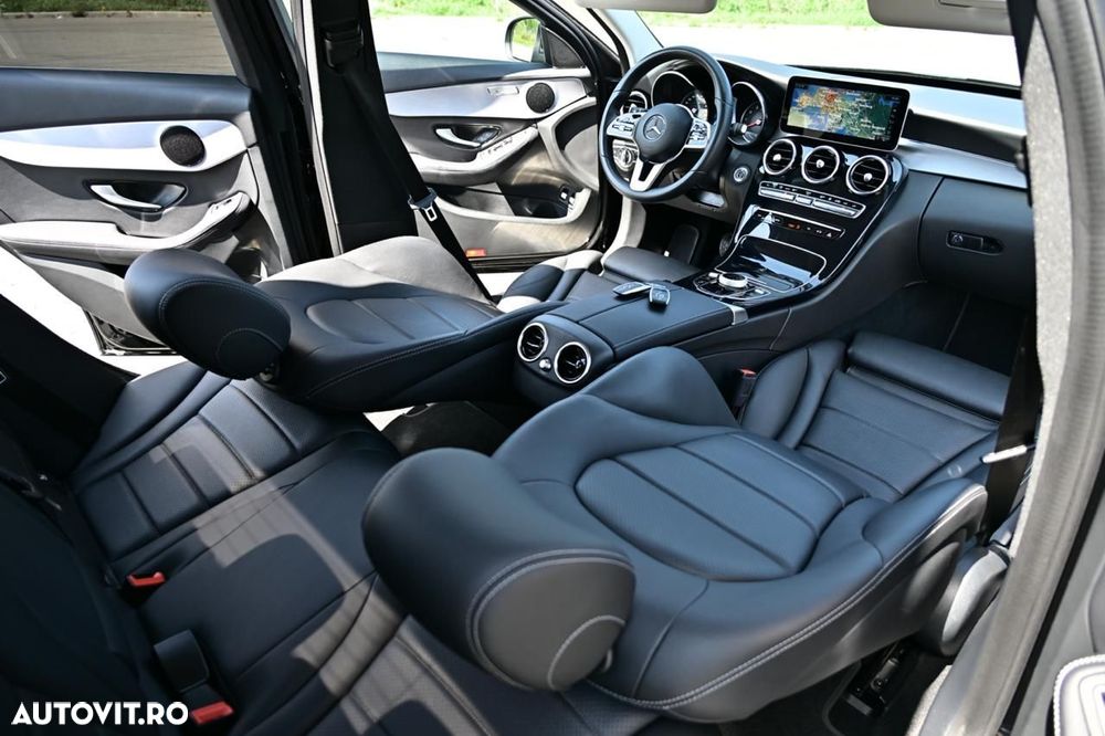 Mercedes-Benz C - 27