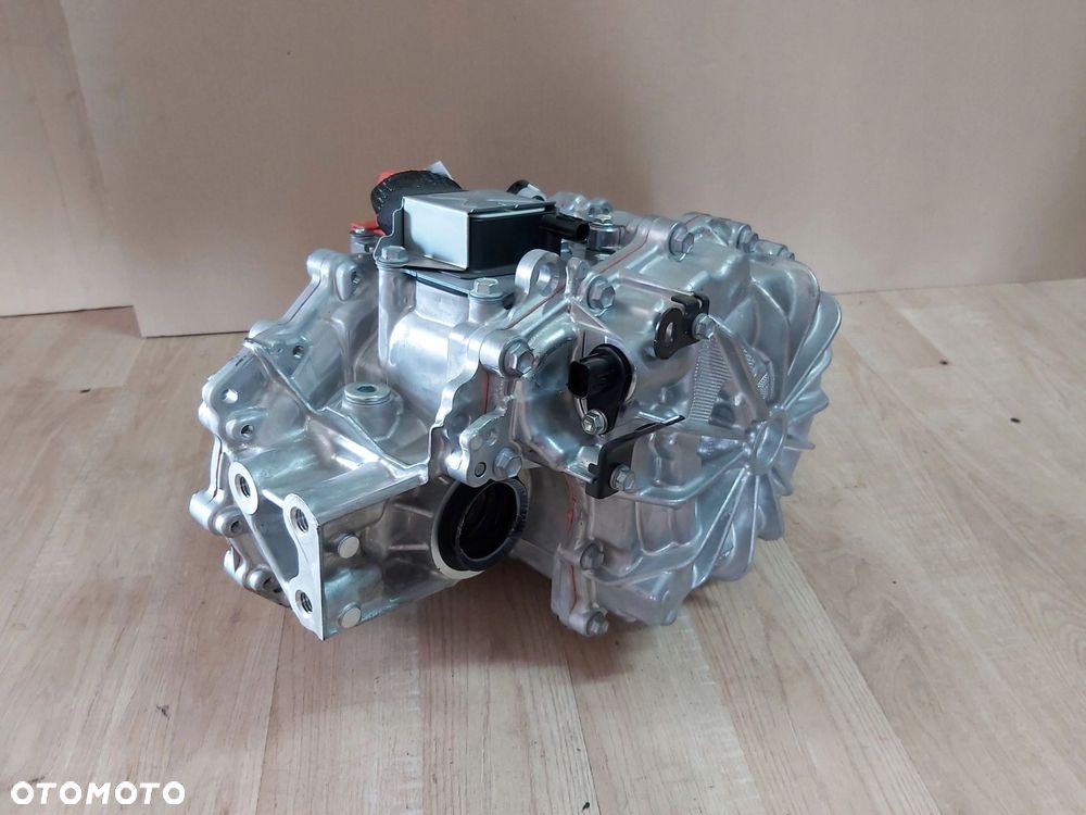 Toyota RAV4 V 2,5 most tył silnik napęd hybr NOWY - 4