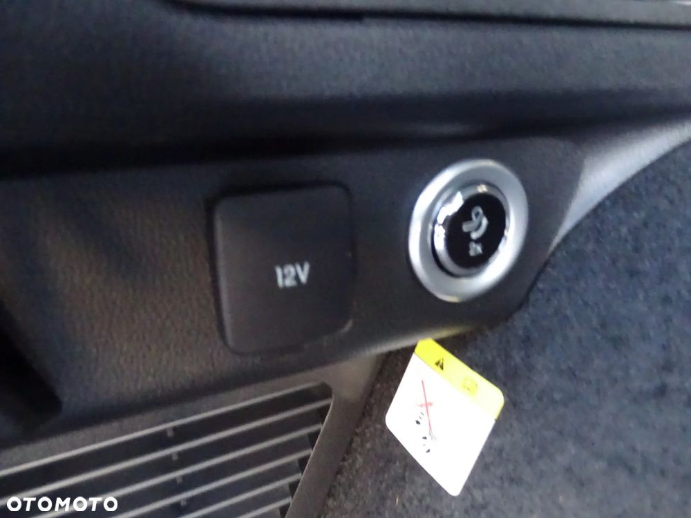 Ford Kuga 1.5 EcoBoost FWD Edition ASS MMT6 - 13