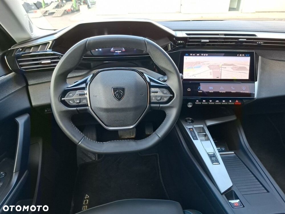 Peugeot 408 - 30