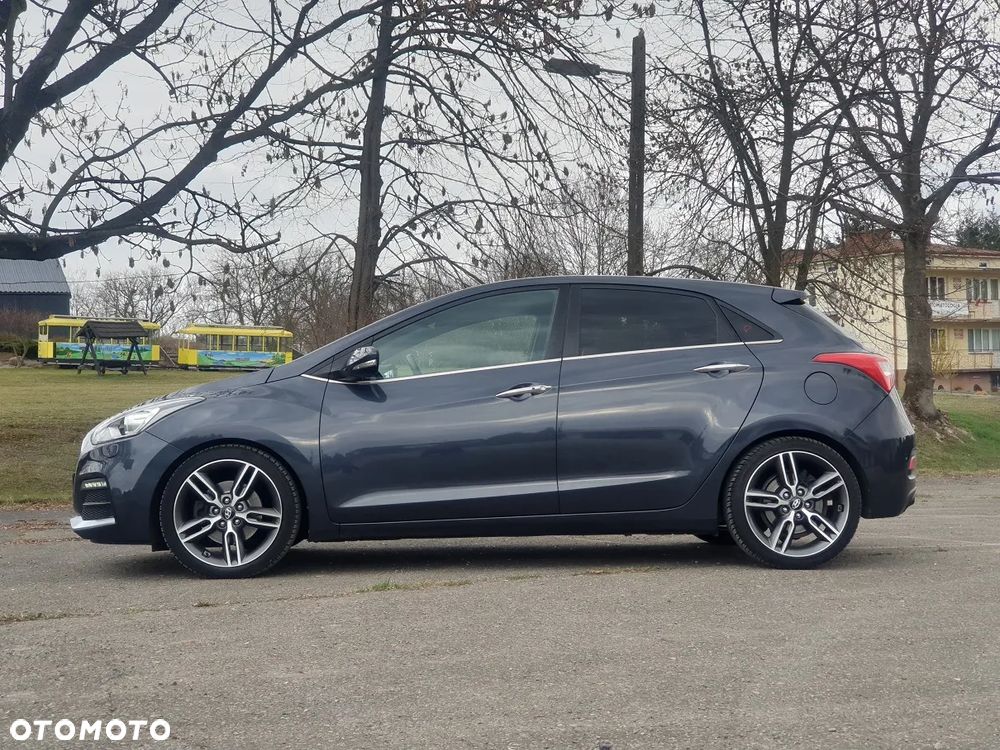 Hyundai i30 1.6 T GDI Turbo - 8