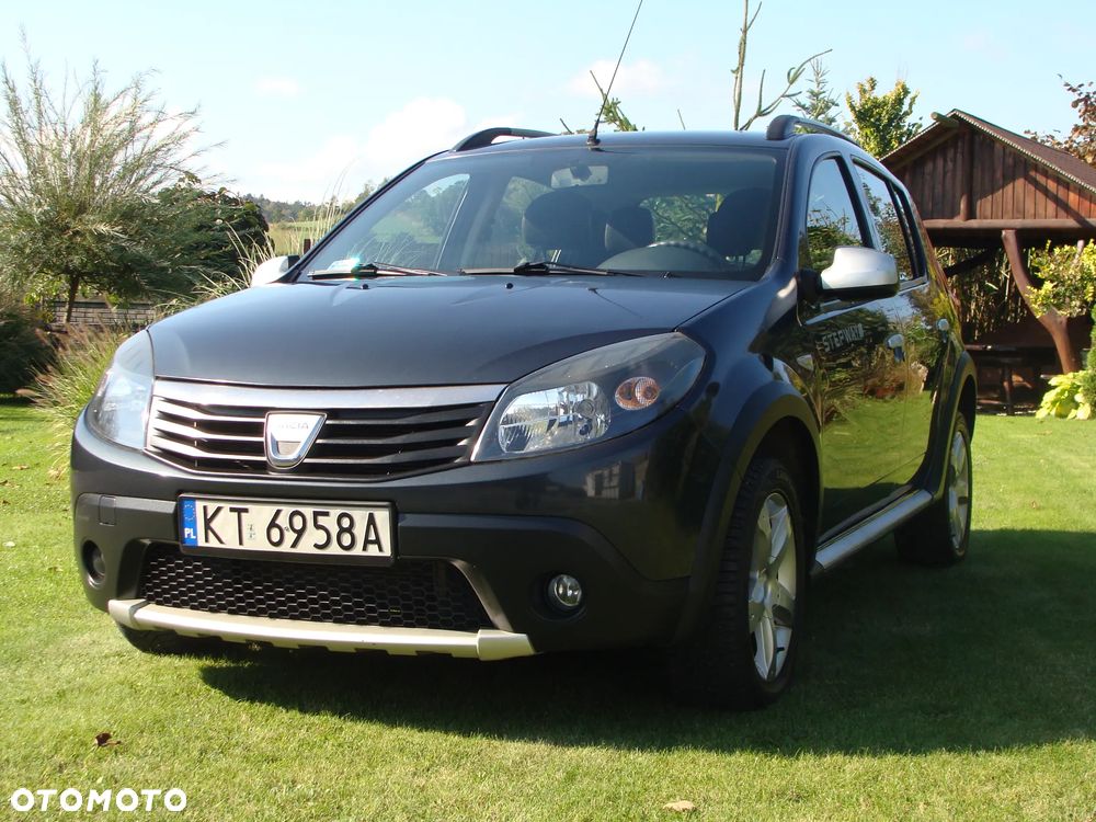 Dacia Sandero Stepway 1.6 - 5