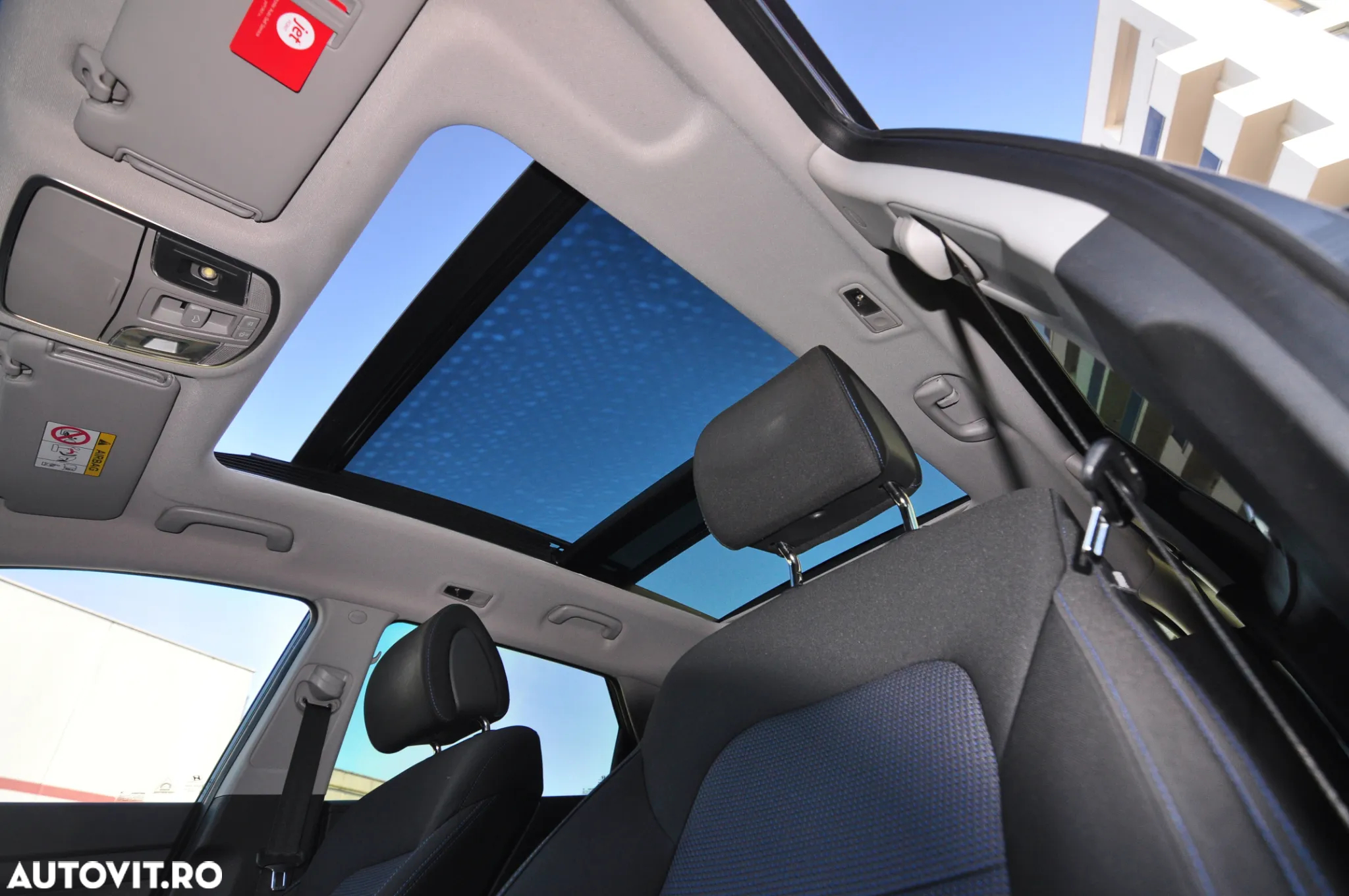 Hyundai Tucson blue 1.7 CRDi 2WD DCT Style - 27
