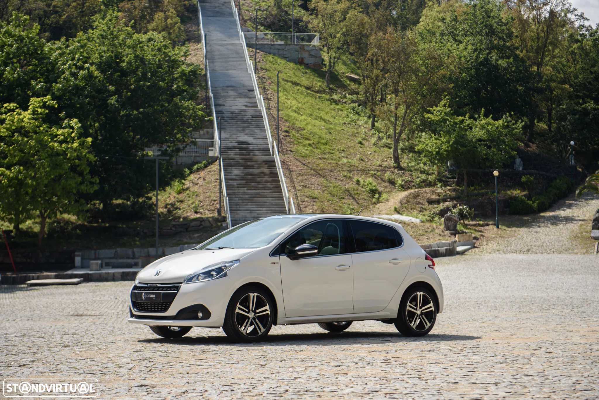 Peugeot 208 1.2 PureTech GT Line - 7
