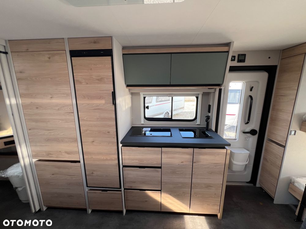 Dethleffs Camper 560 FMK - 19