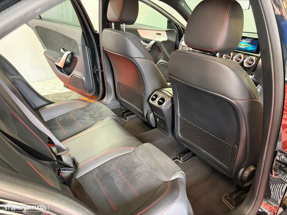 Mercedes-Benz A 250 - 12