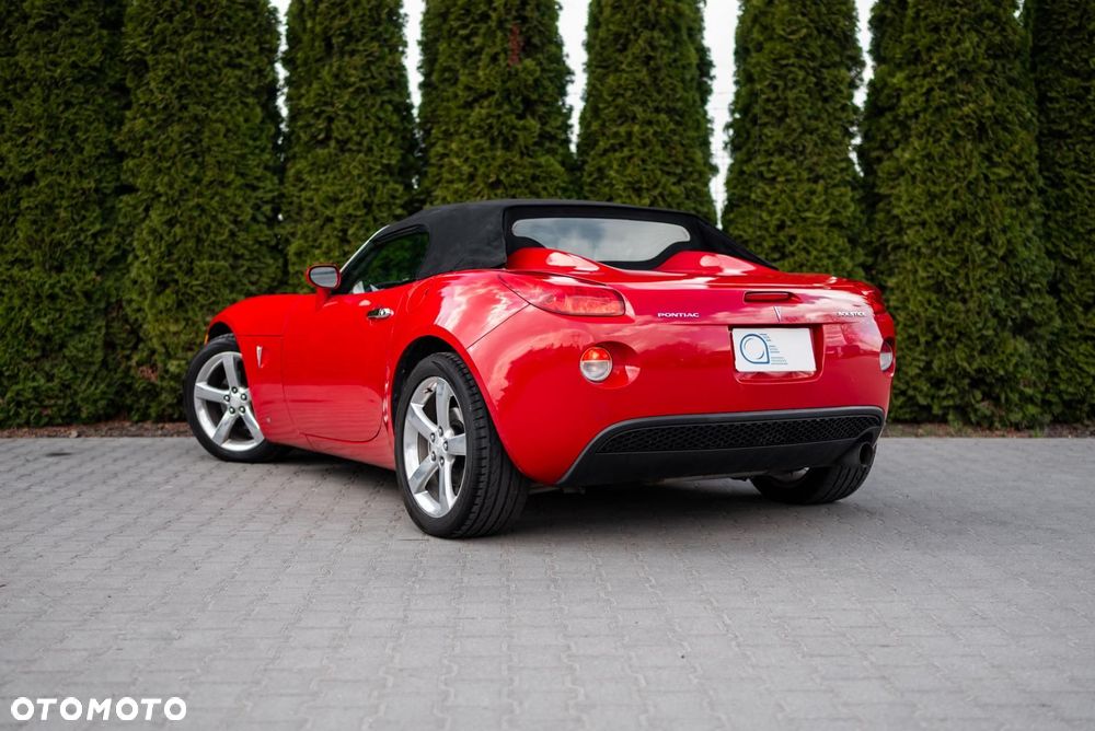 Pontiac Solstice - 7