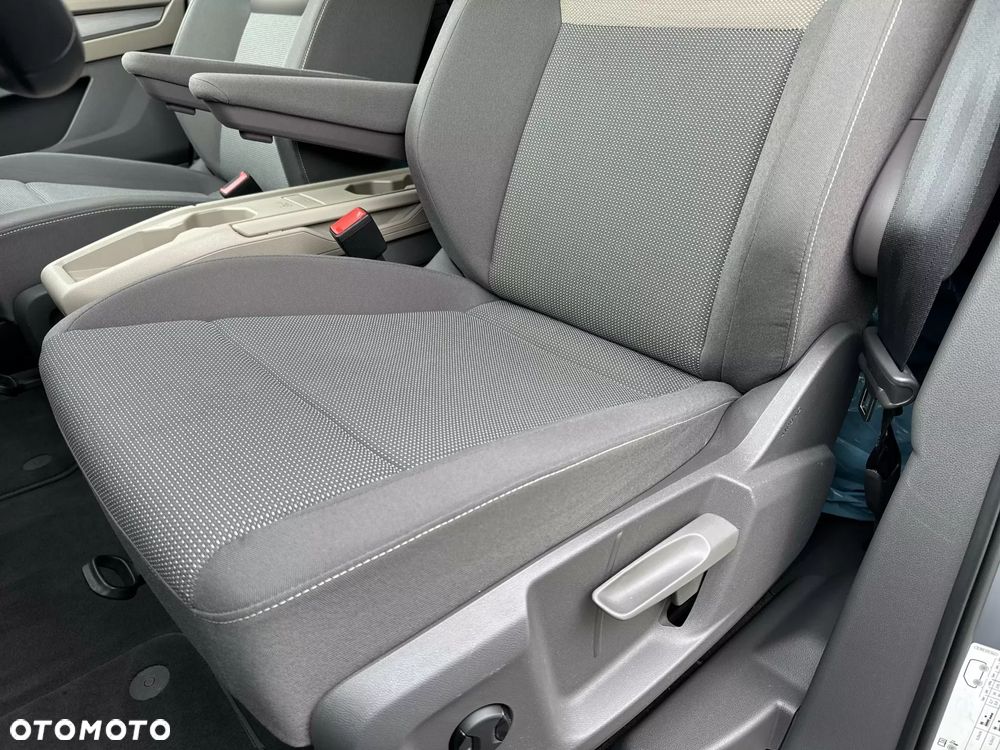 Volkswagen Multivan 2.0 TDI L1 Life DSG - 12