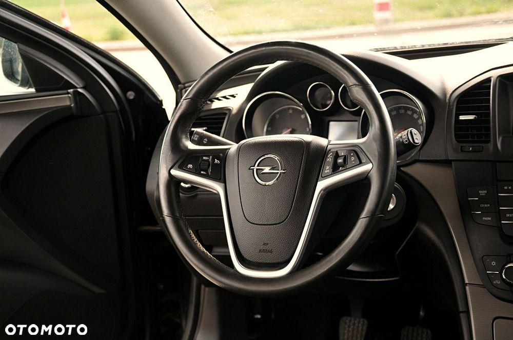 Opel Insignia - 19