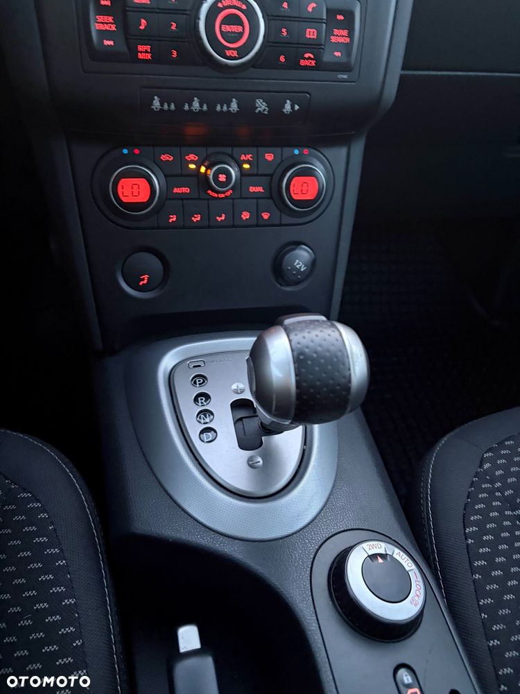 Nissan Qashqai 2.0 4x4 Tekna Premium CVT - 18