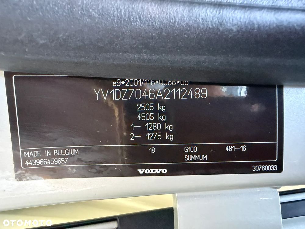 Volvo XC 60 D5 AWD Momentum - 37