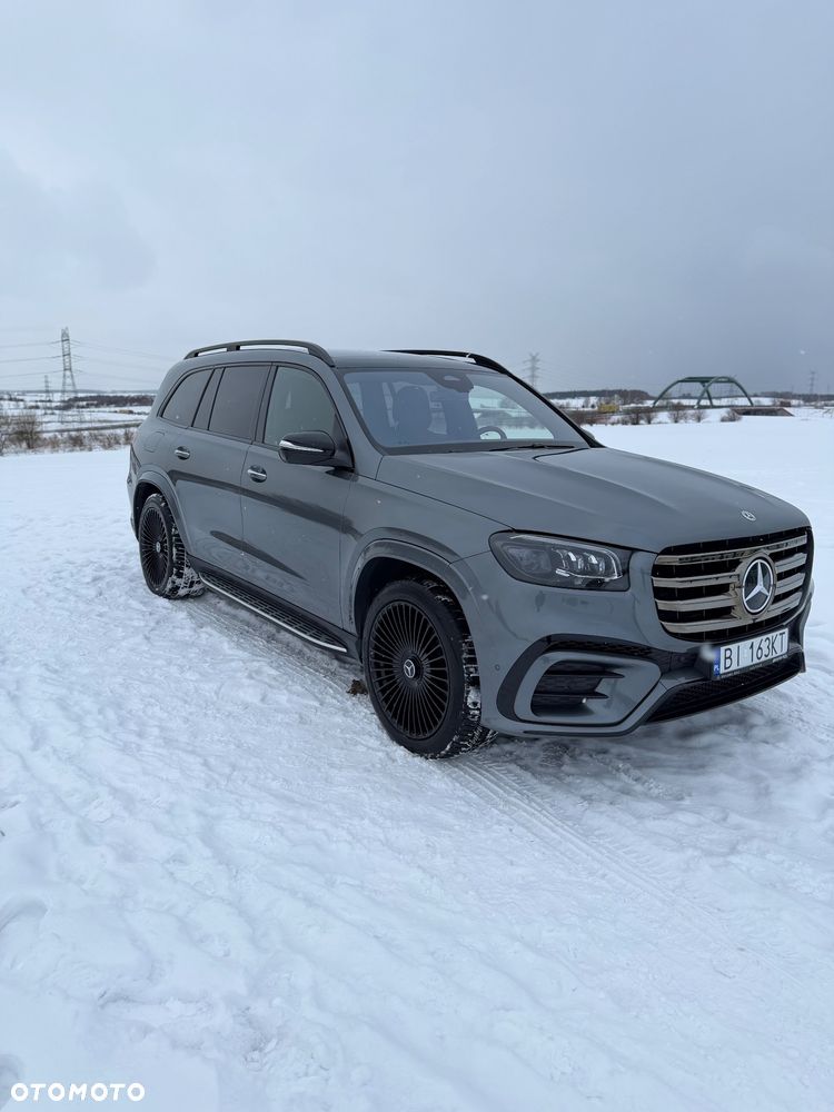Mercedes-Benz GLS - 13
