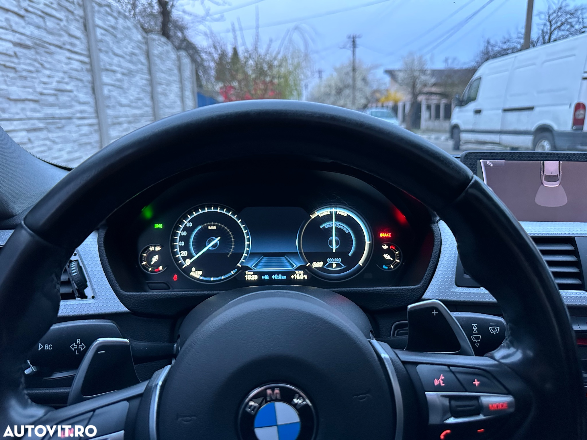 BMW Seria 3 - 12